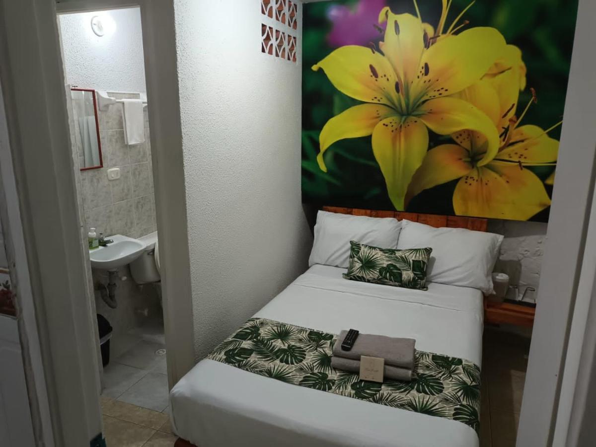 Hospedajes El Jardin Envigado Luaran gambar